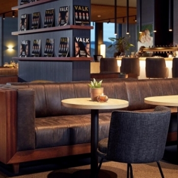 Muziek Van der Valk restaurant